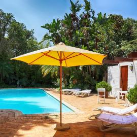 Auberge de Courtrai, hotel in Paarl