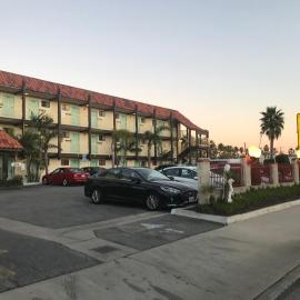 777 Motor Inn