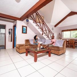 Les Gites De Robinson, Hotel in Conception