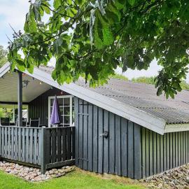 6 person holiday home in Sydals-By Traum โรงแรมในNeder Lysabild