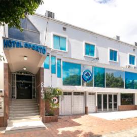 Ayenda Oporto Suites, хотел в Кукута