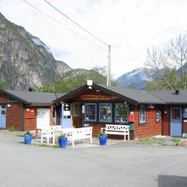 Sæbø Camping โรงแรมในไอด์ฟยอร์ด