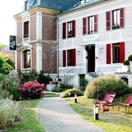 Hotel Restaurant La Musardiere, khách sạn ở Giverny