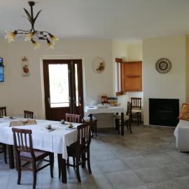 Agriturismo CuoreLieto del Cilento, viešbutis mieste Corleto Monforte