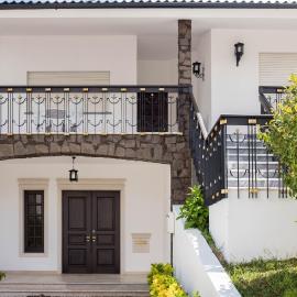 Moradia em Vilar dos Prazeres, hotel a Ourém