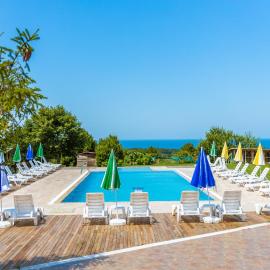 Agva Teras Garden Hotel & Bungalow, hotel en Ağva