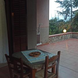House Italia Holiday، فندق في ترابيا