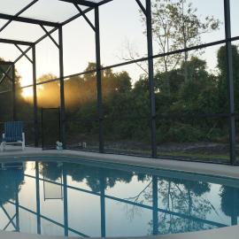 Villa met prive zwembad nabij Orlando optional heated pool, Hotel in Dundee