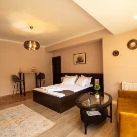 Clabucet Studio, hotel i Predeal