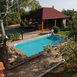 Apartmani Neven, хотел в Irig