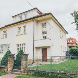 Vila Šumná, hotel di Luhačovice