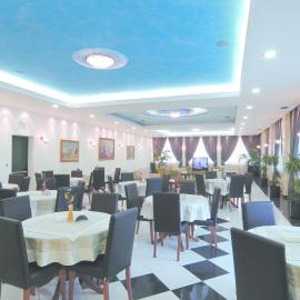 Hotel Platon, khách sạn ở Athens