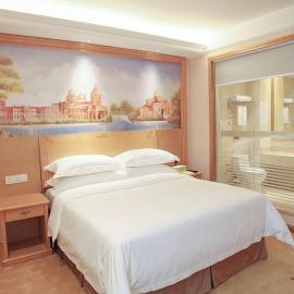 Vienna Hotel Qingyuan Yingde Guangming Road, hotel em Yingde