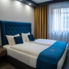Viesnīca Hotel Palatinus pilsētā Šoprona