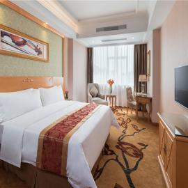 Vienna Hotel Tianbao Road, hotel i Shenzhen