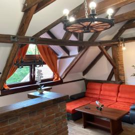 Apartmanový dům 13 Podkroví 1, hotel v Seči