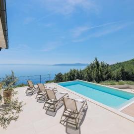 Villa Kaliterra - Your home in Croatia!, hotel in Medveja