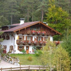 Gästehaus Arnspitzblick, hotel a Scharnitz