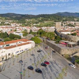 Novas Direcões, hotel in Melgaço