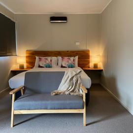 The Railway Hotel, hotel di Queenstown