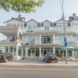 A klub apartmani, hotel a Mrčajevci