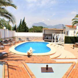 VILLA COSTA LEVANTE BENIDORM, hotel i Benidorm