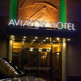 Viesnīca The Aviator Hotel Northemptonā