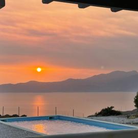 Cape Sunset Villa, hotel v destinaci Makrotándalon