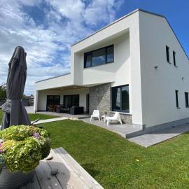 La llosina Vivienda Vacacional alquiler íntegro