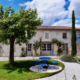 Gîte des oiseaux, khách sạn ở Préchac