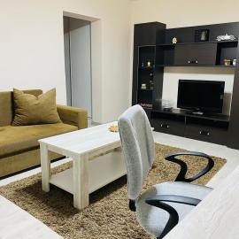 SELLADA APARTAMENT - Free Private Parking,AC,Wi-Fi, hotel a Carei