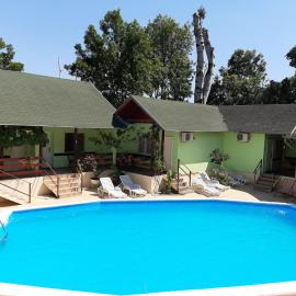 Pool and Villa Splav Dunavac, hotel a Futog