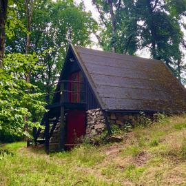 Ängaröds Gård, hotel i Ljungbyhed