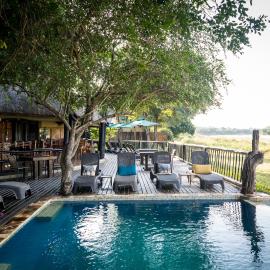 Umkumbe Safari Lodge Riverside, hotel a Skukuza