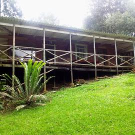 Old Pine Cabin Karkloof, Hotel in Karkloof Nature Reserve