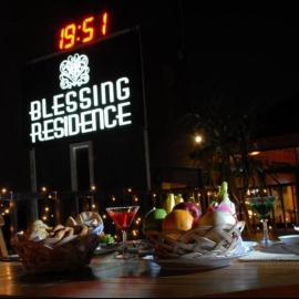 BLESSING RESIDENCE HOTEL: Cakarta'da bir otel
