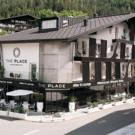 The Place Boutique & Design Hotel Flachau, готель у місті Флахау
