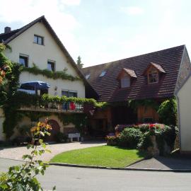 Apartment Weinbergglück, hotel i Ebringen