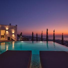 Infinity sea view hillside villa with private pool, hotel sa Parikia