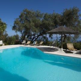Mill Suites - Loggos