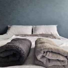 Hostelis R27، فندق في Aizpute