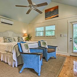 Seagrove Beach Studio - 1/4 Mi to Beach Access!, Hotel in Santa Rosa Beach