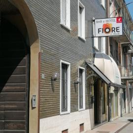HOTEL FIORE & Fiocchi, hotel en Podenzano