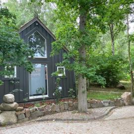 Oak Cottage near Rønne & Beach, hotell sihtkohas Rønne