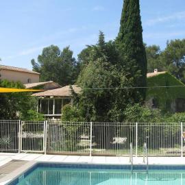 Gîte avec piscine et climatisation