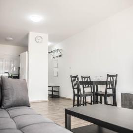 Lovely one bedroom apartment with nice view, Hotel in Kissonerga
