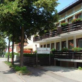 Hotel Accolo, hotell i Feldkirchen