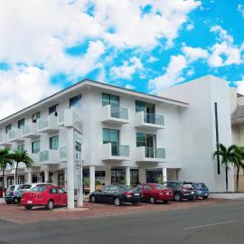 Hotel Plaza Playa、プラヤ・デル・カルメンのホテル