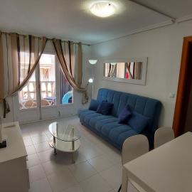 Spacious apartment Torrevieja, hotel di Torrevieja