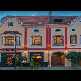 Hotel Boutique Bulevard, hotel di Sighisoara